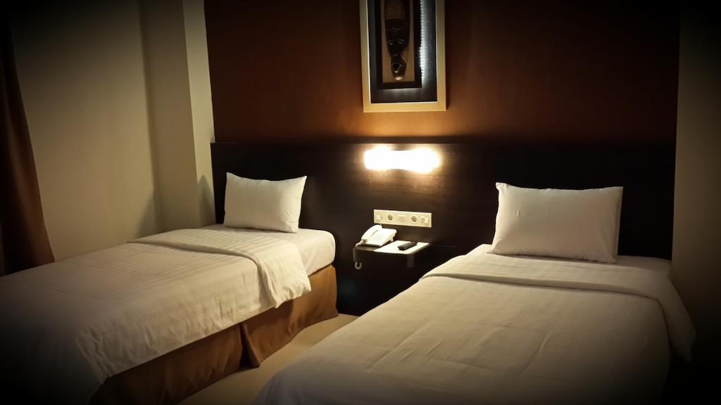 The Waigo Hotel Соронг Экстерьер фото