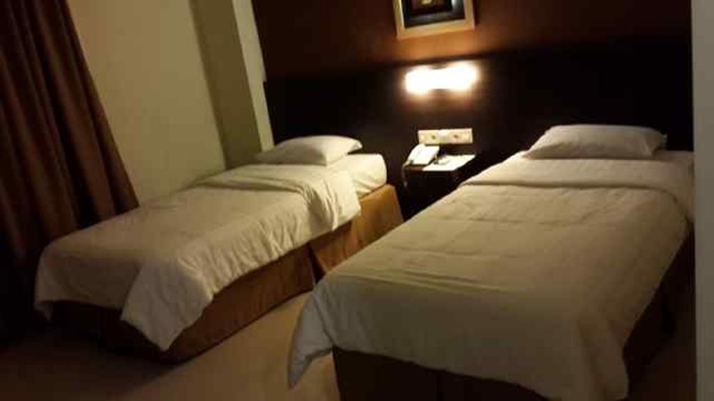 The Waigo Hotel Соронг Экстерьер фото